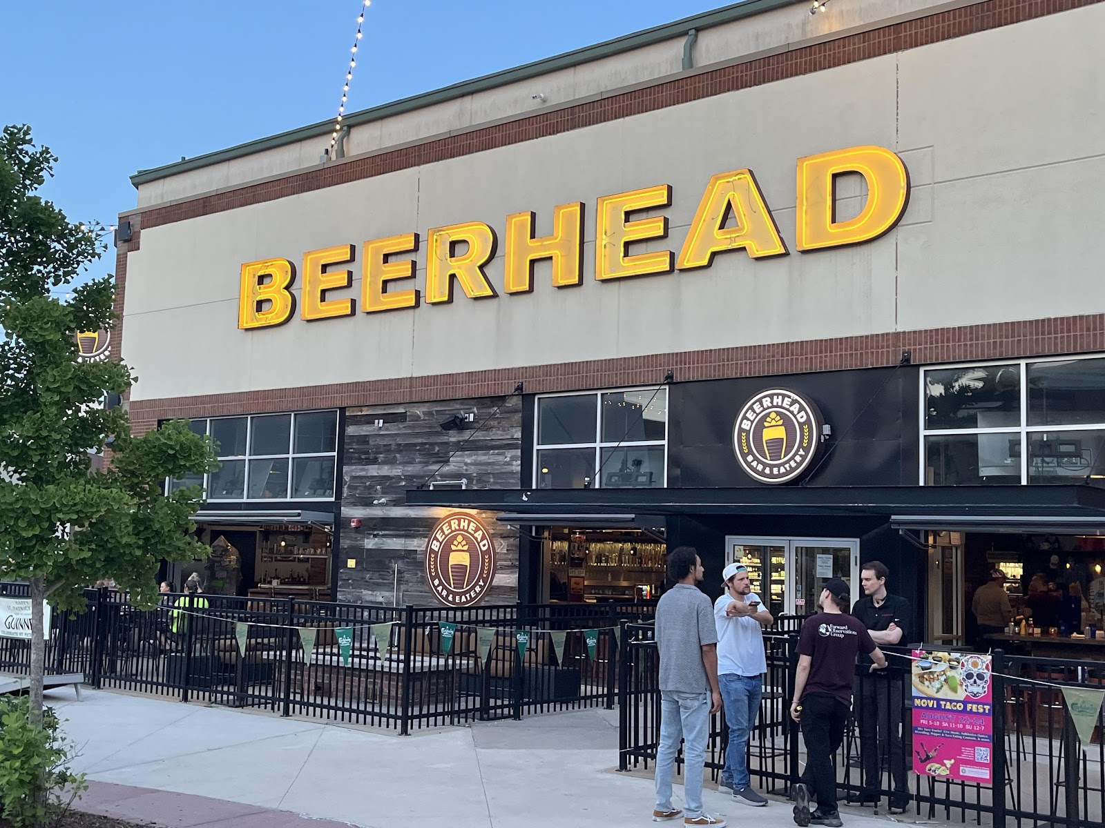 Beerhead Bar & Eatery in Novi