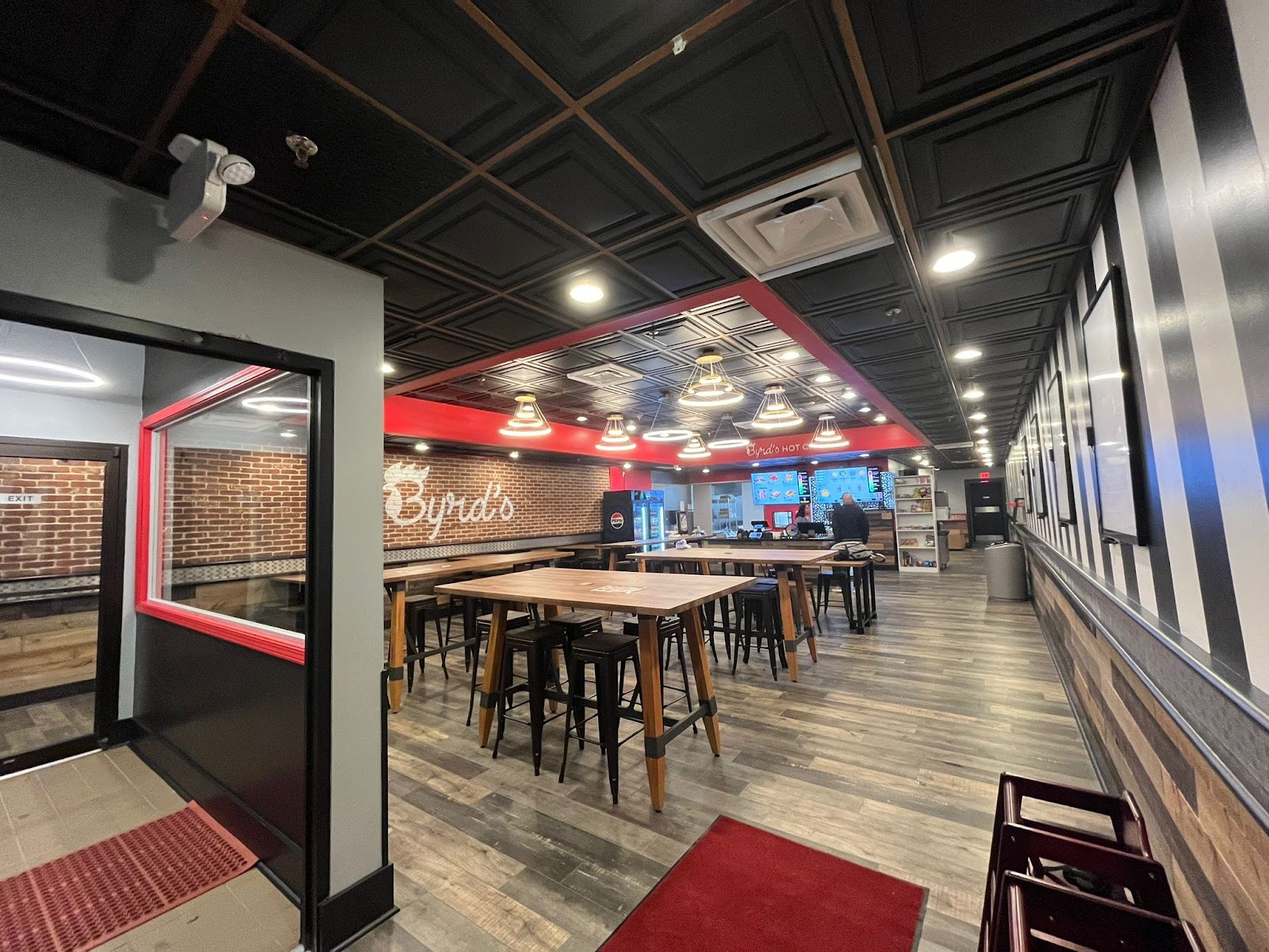 Byrd's Hot Chicken in Novi