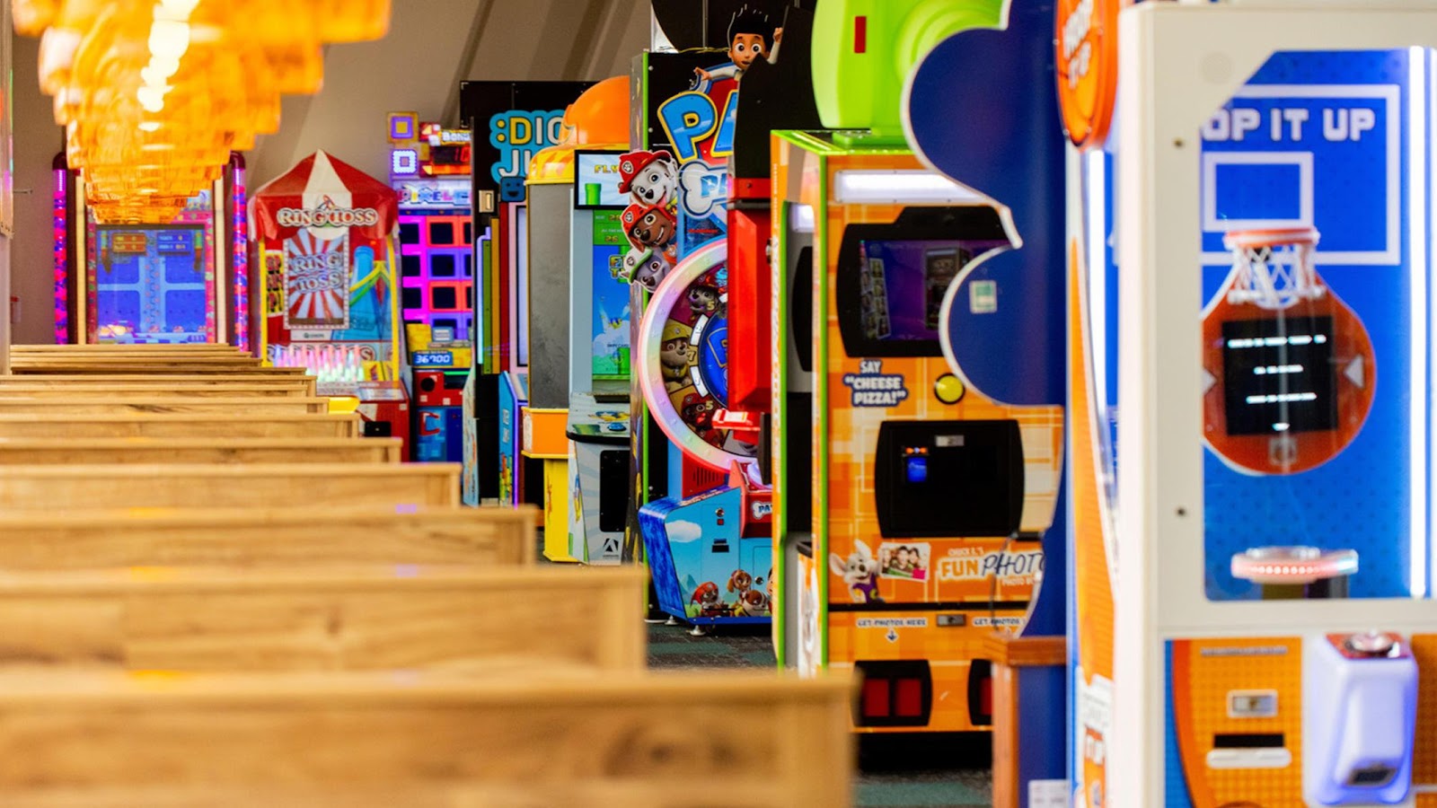 Chuck E. Cheese in Novi