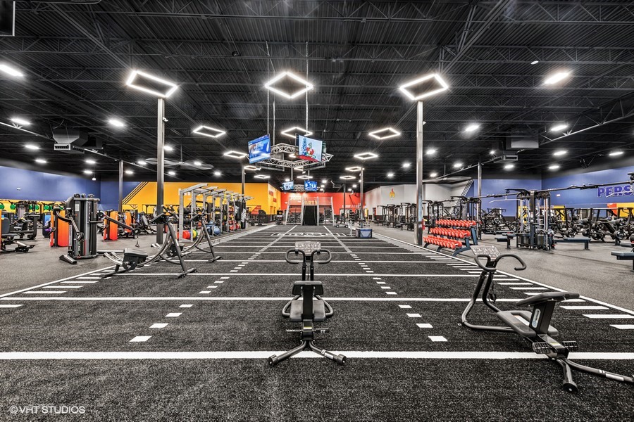 Crunch Fitness - Farmington Hills — photo