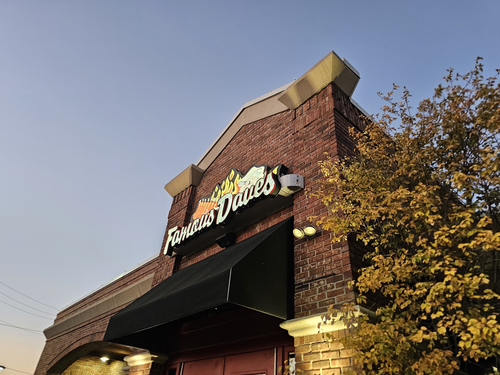 Famous Dave's Bar-B-Que in Novi