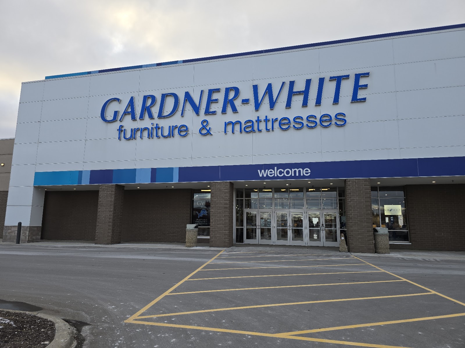 Gardner White Furniture & Mattress - Novi — photo
