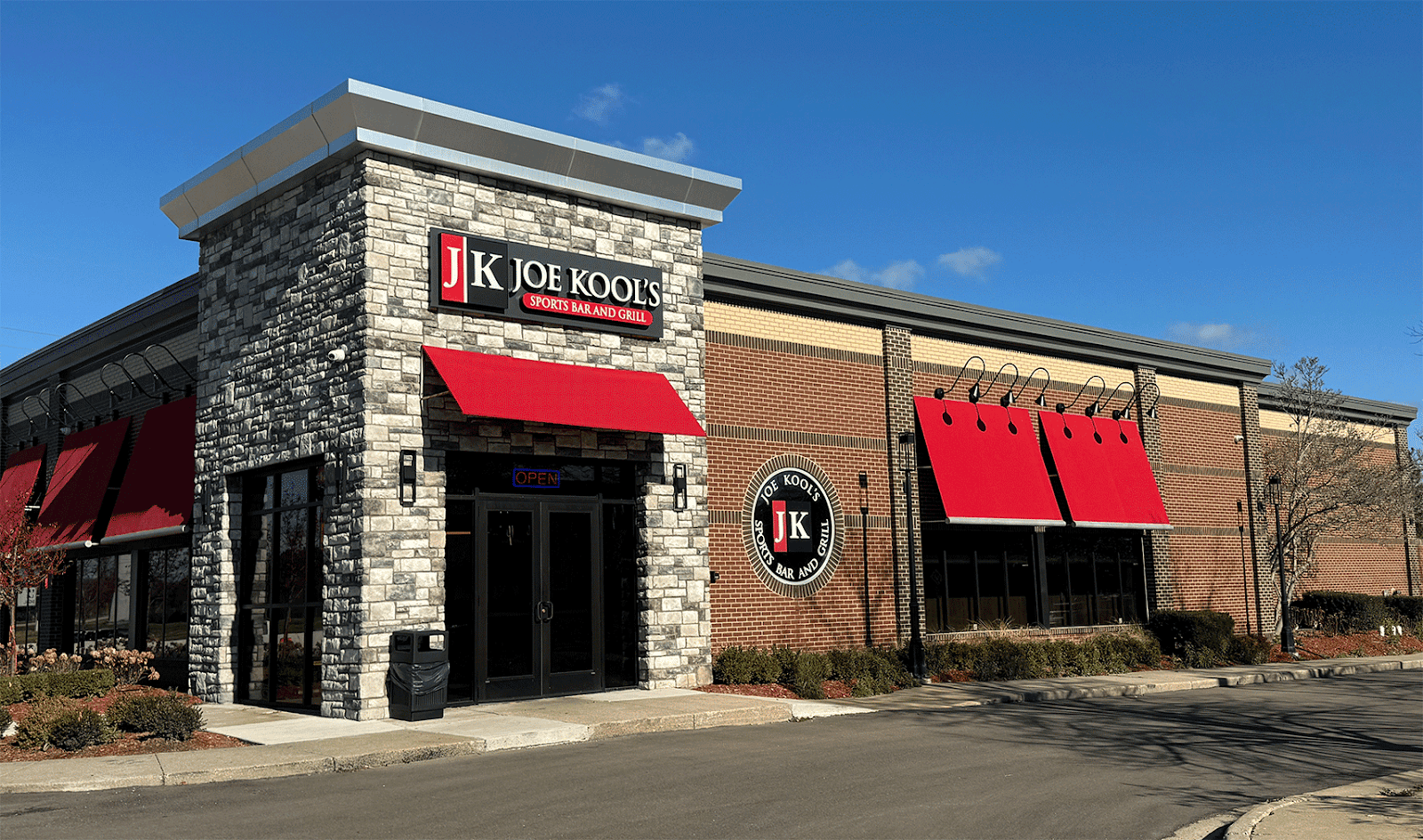 Joe Kool's Novi Bar & Grill in Novi