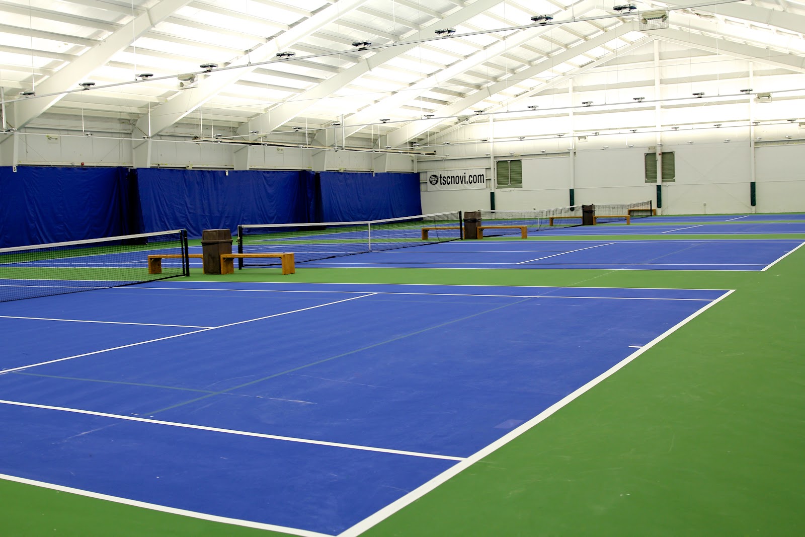 Novi Athletic Club in Novi