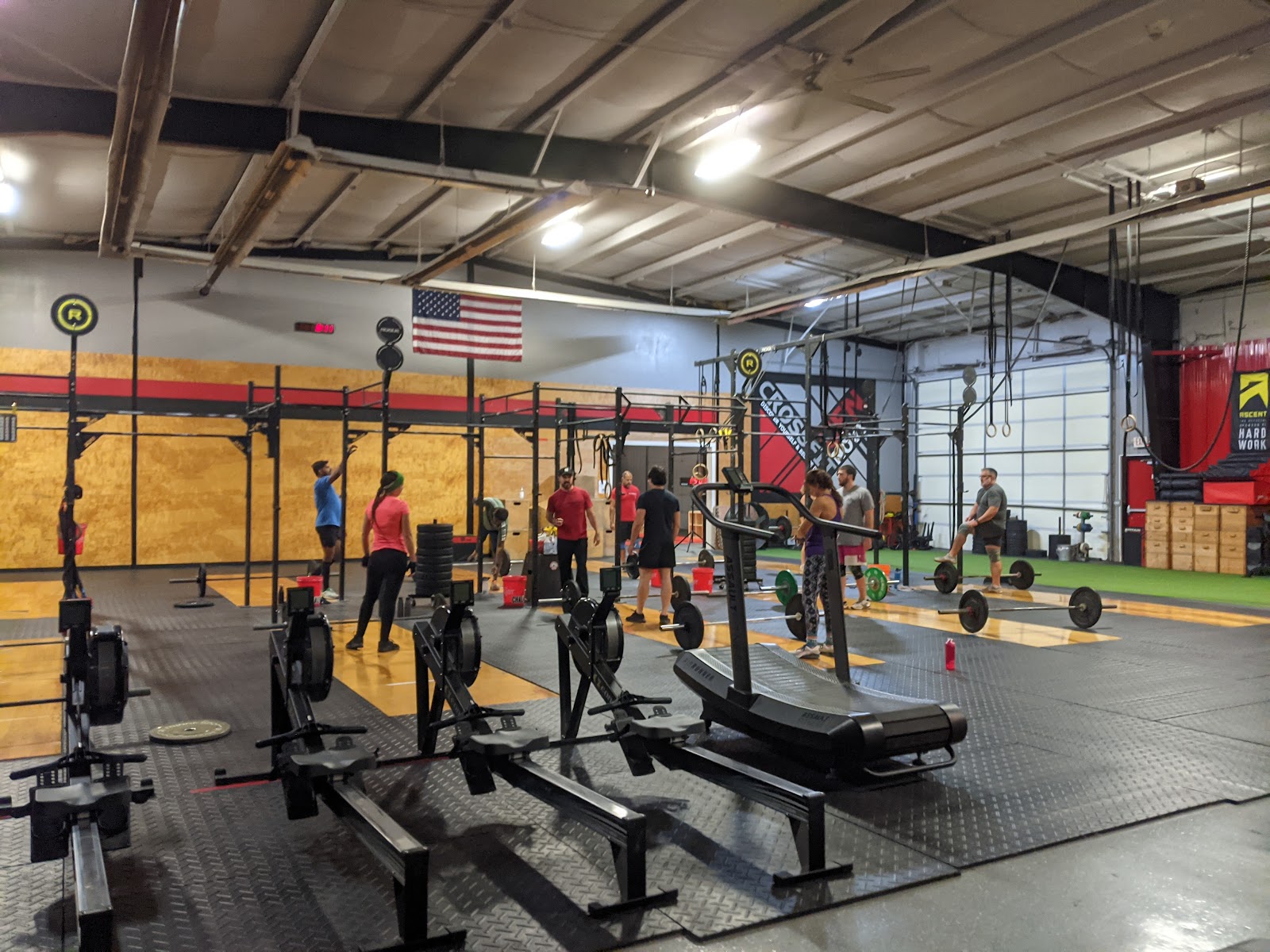 Novi CrossFit — photo