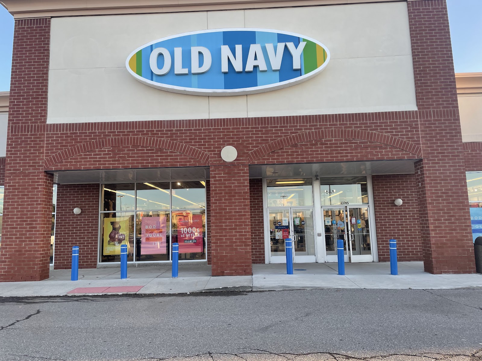 Old Navy in Novi