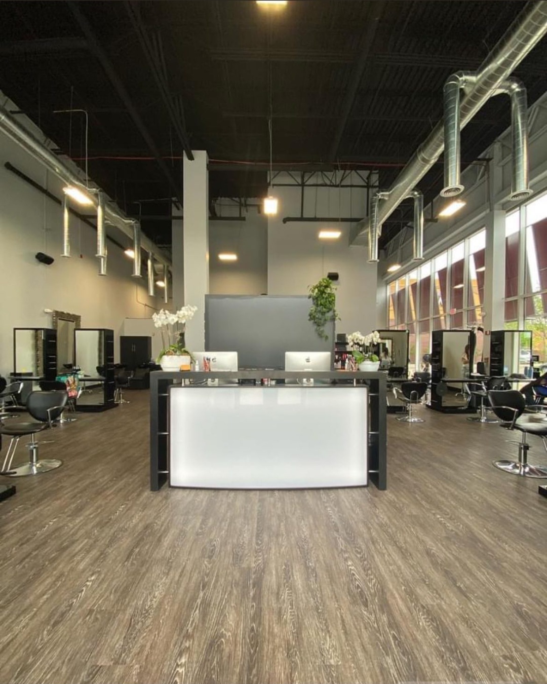 One Salon in Novi