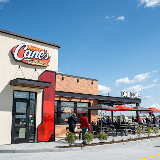 Raising Cane's Chicken Fingers in Novi