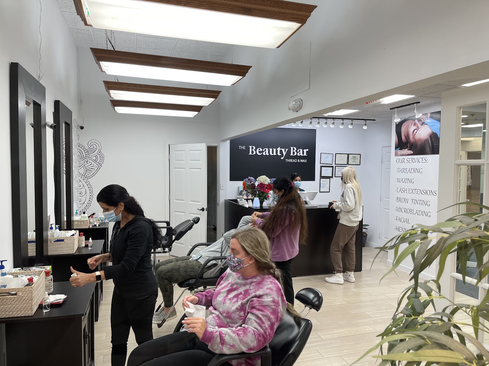 The Beauty Bar Thread and Wax in Novi