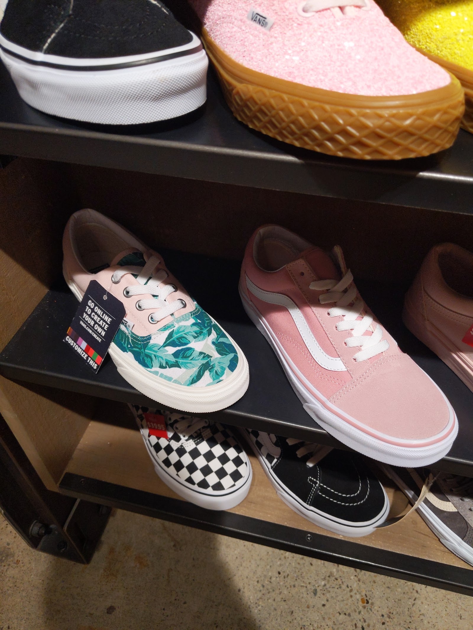 Vans in Novi